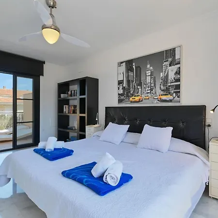 Aram By Aguilarent Апартаменты